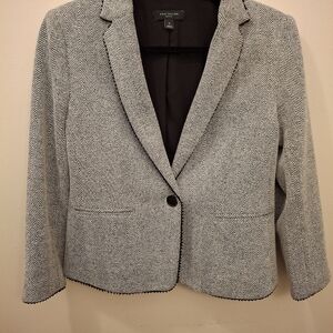 Ann Taylor Petite Size: 8P Herringbone pattern Black/White Pre-owned